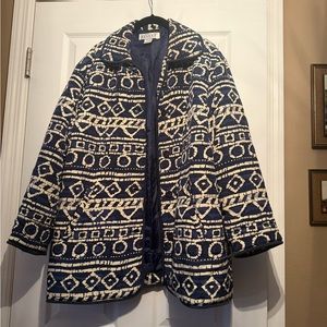 100% silk Navy and Cream Patterned Women's Jacket Vintage